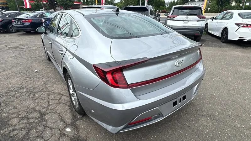 Used 2021 Hyundai Sonata SE FWD image 7