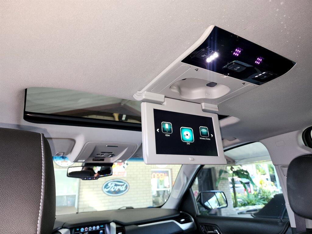 Used 2017 Chevrolet Tahoe Premier image 25