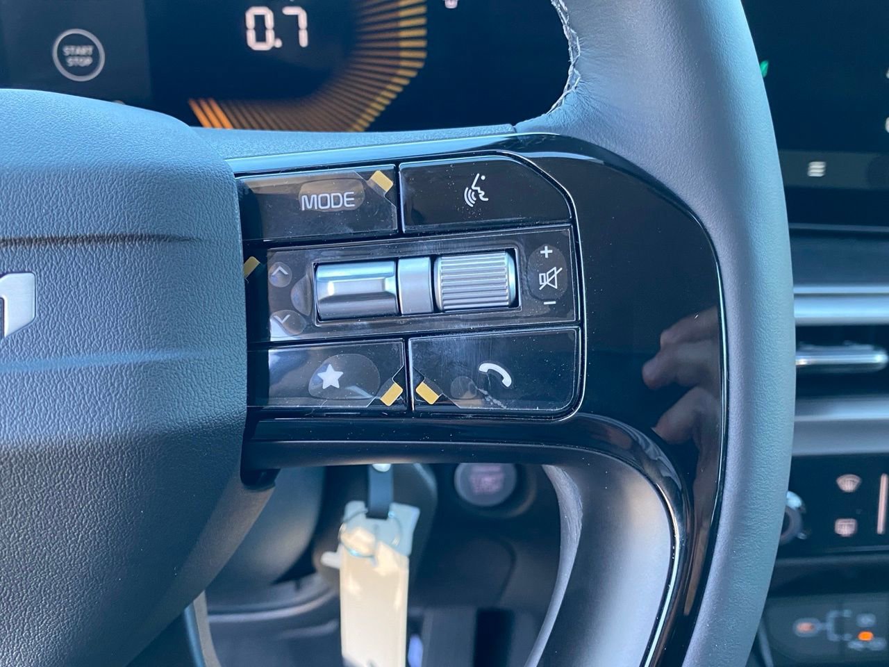 New 2026 Kia Sorento LX FWD image 15