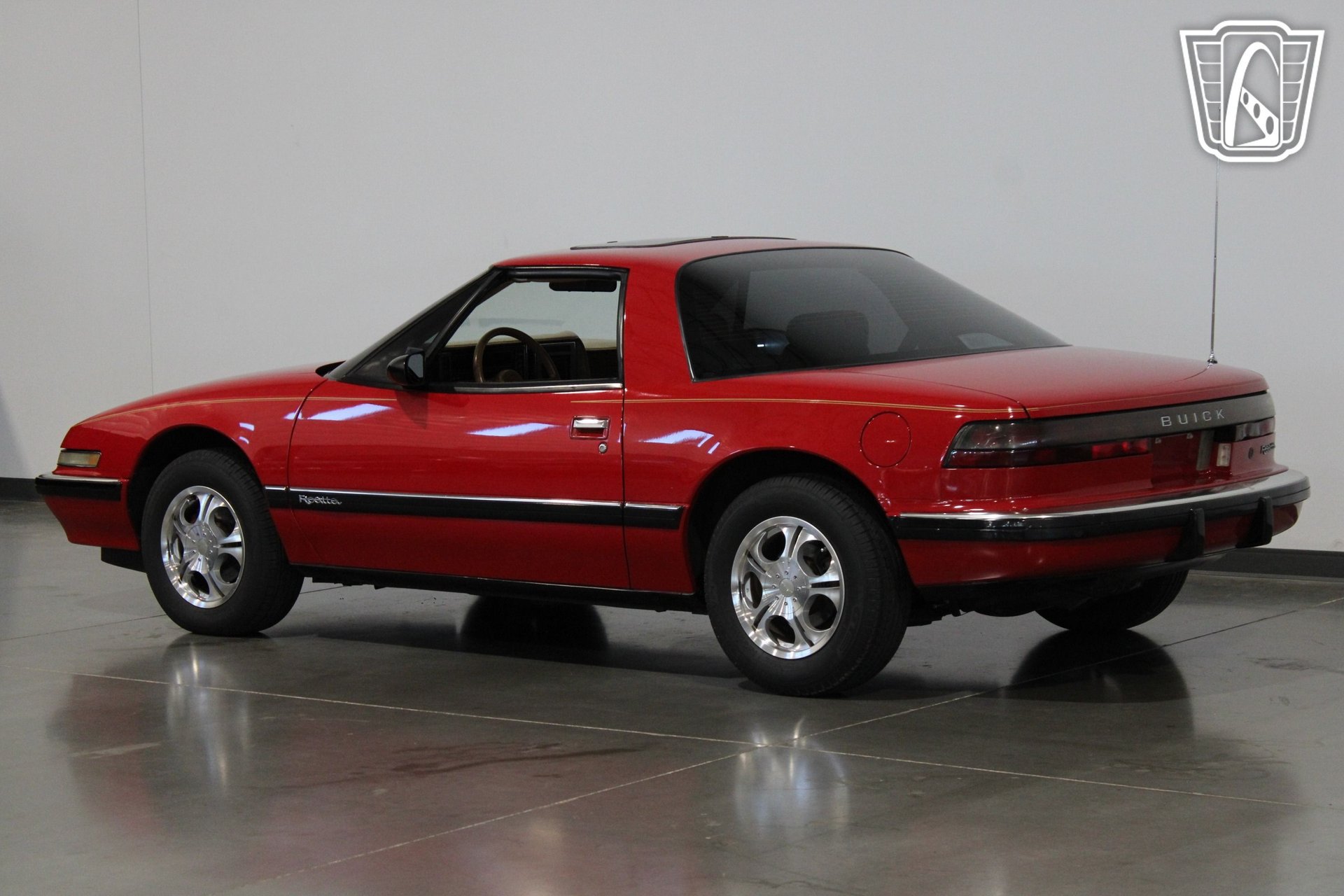 Used 1989 Buick Reatta Coupe FWD image 20