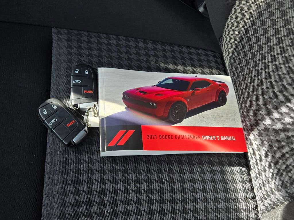 Used 2021 Dodge Challenger R/T w/ Blacktop Package image 13