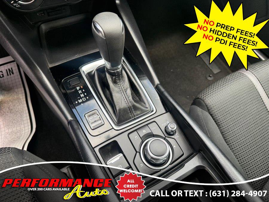 Used 2017 MAZDA MAZDA3 Sport w/ Preferred Equipment Package FWD image 12