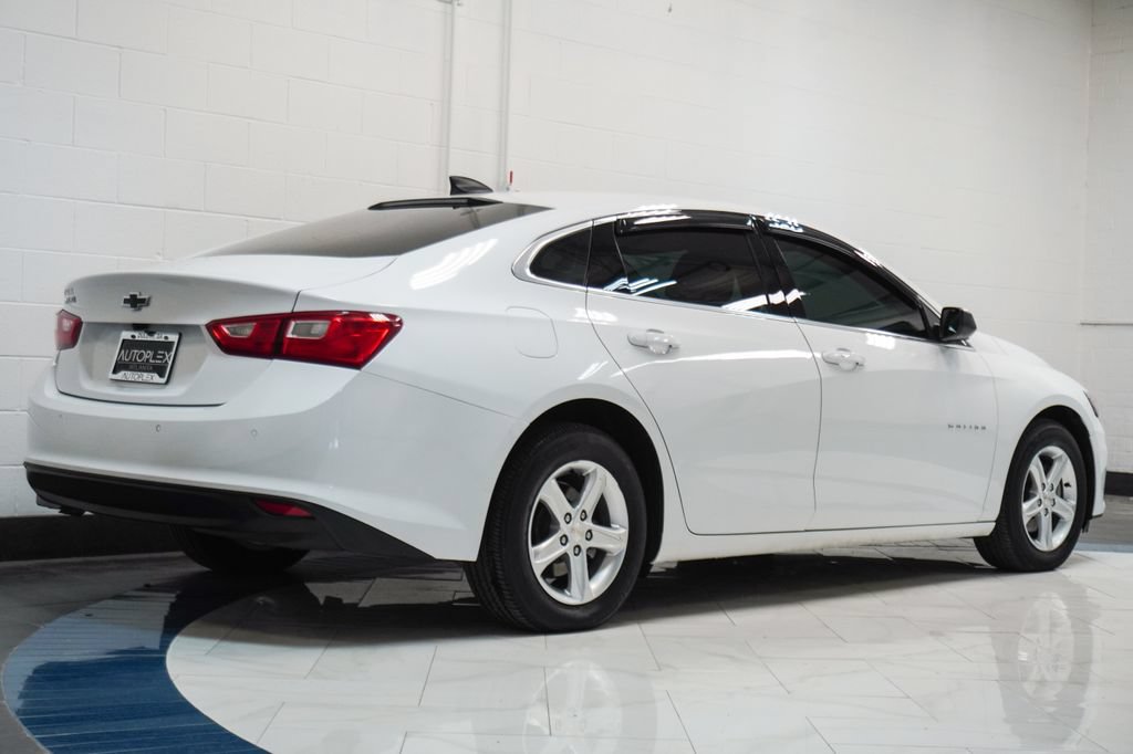 Used 2024 Chevrolet Malibu LS FWD image 29