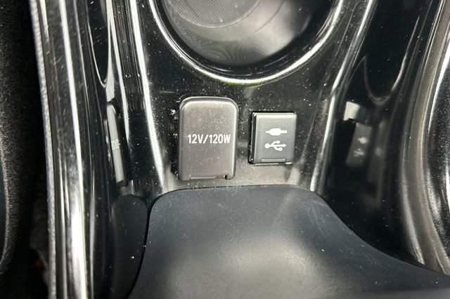 Used 2021 Toyota Prius Prime XLE image 39