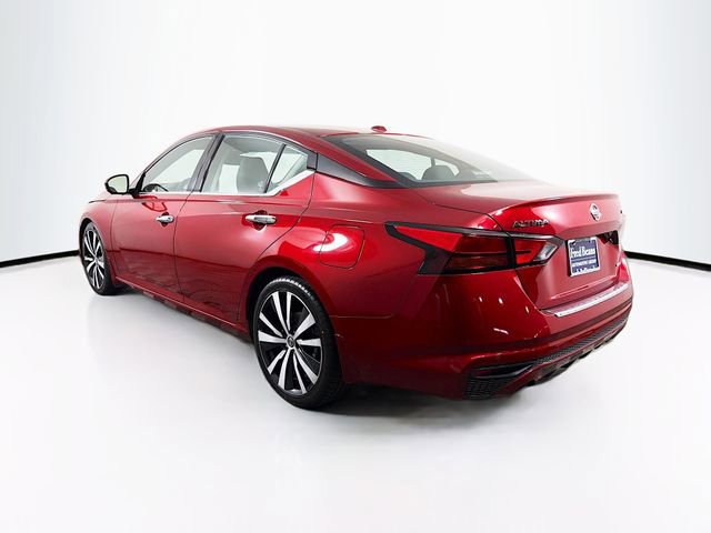Certified 2020 Nissan Altima 2.0 Platinum image 6