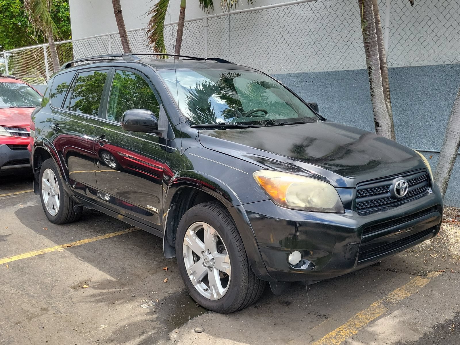 Used 2008 Toyota RAV4 Sport AWD/4WD image 3