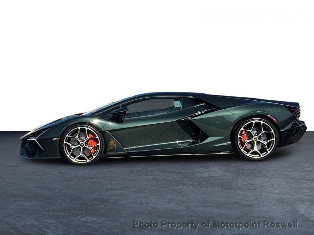 Used 2024 Lamborghini Revuelto AWD/4WD image 12