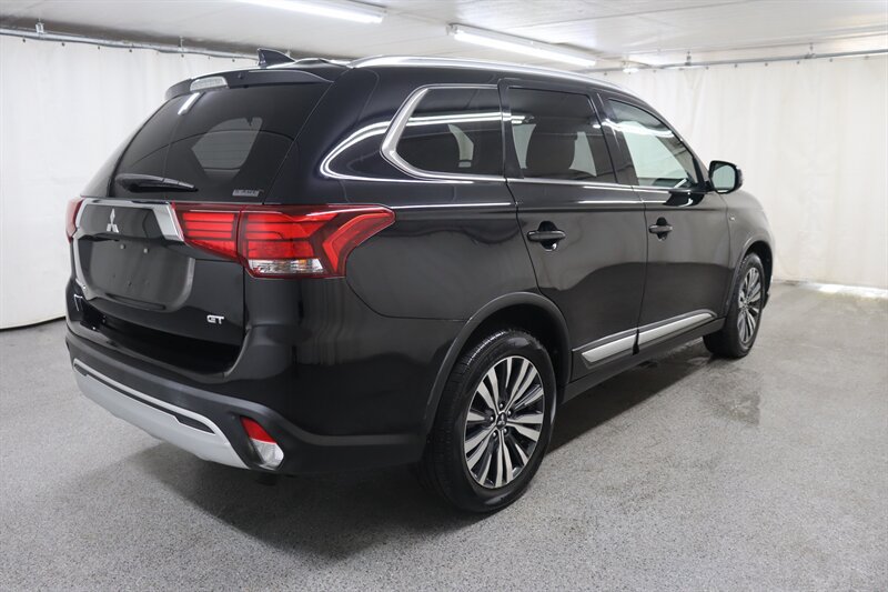 Used 2020 Mitsubishi Outlander GT AWD/4WD image 6