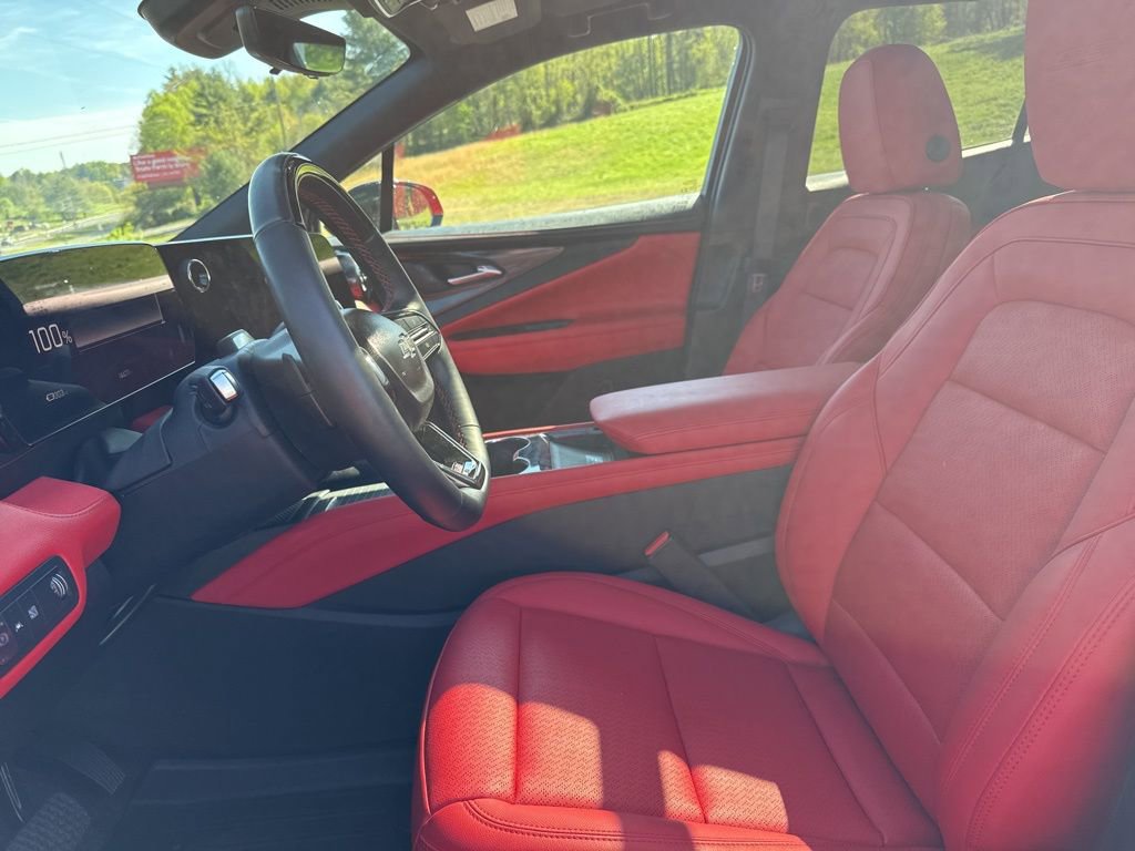 Used 2025 Chevrolet Blazer EV SS AWD/4WD image 12