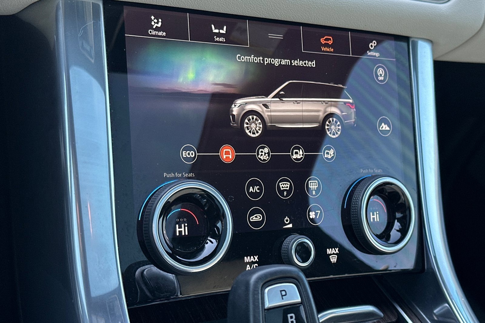 Used 2019 Land Rover Range Rover Sport HSE image 24