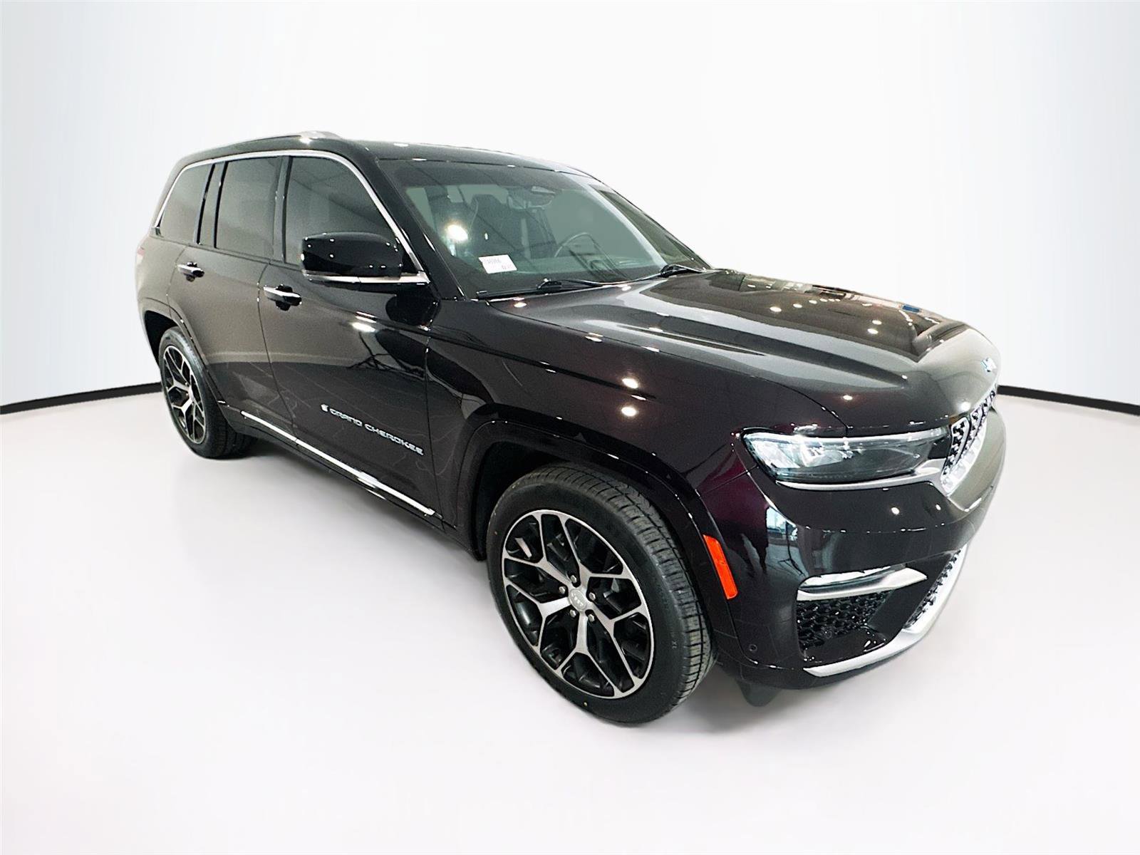 Used 2022 Jeep Grand Cherokee Summit image 33