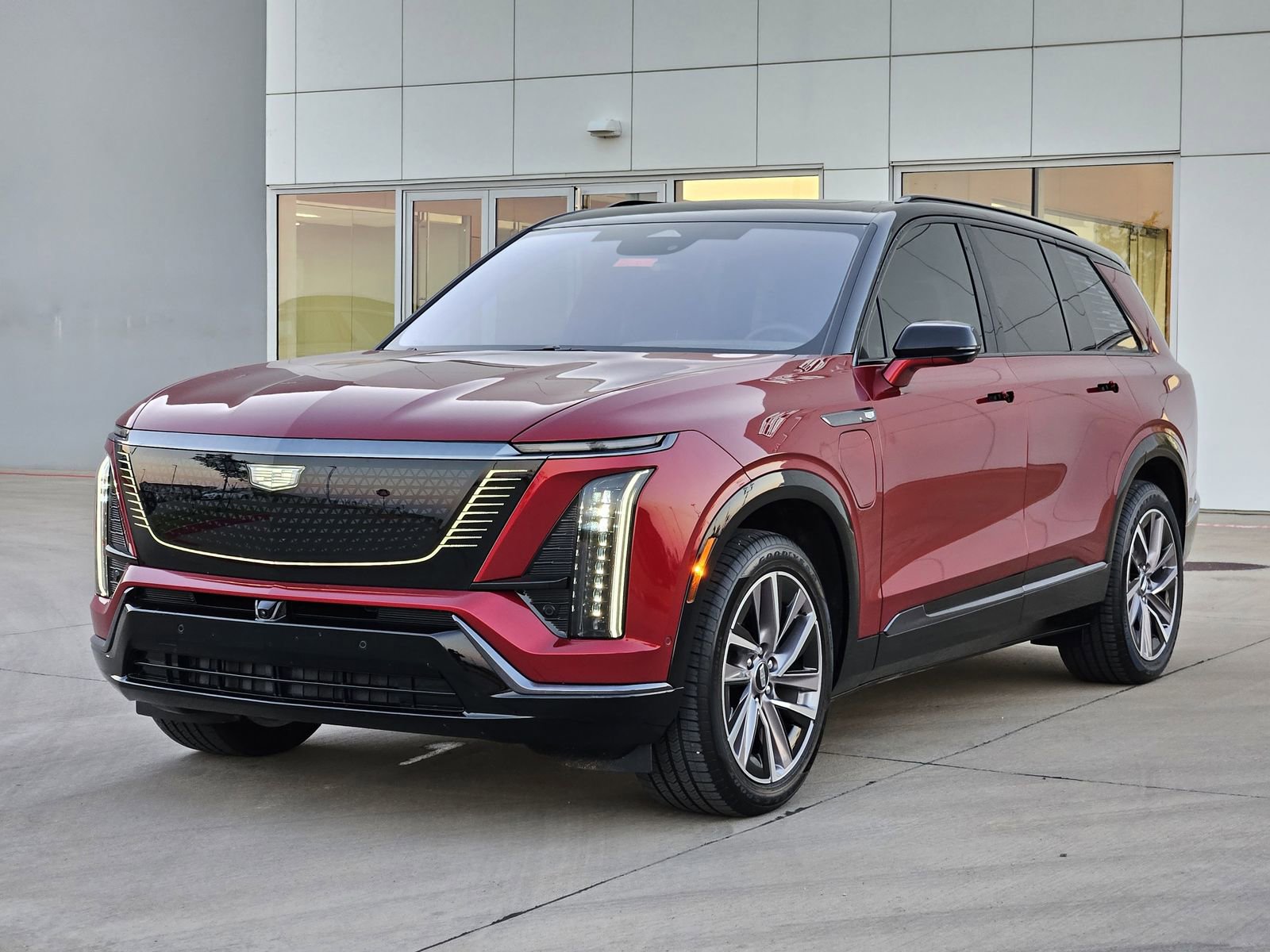 New 2026 Cadillac Vistiq Sport image 7