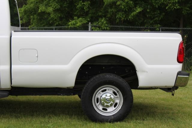 Used 2011 Ford F350 XL w/ PWR Equipment Group image 4