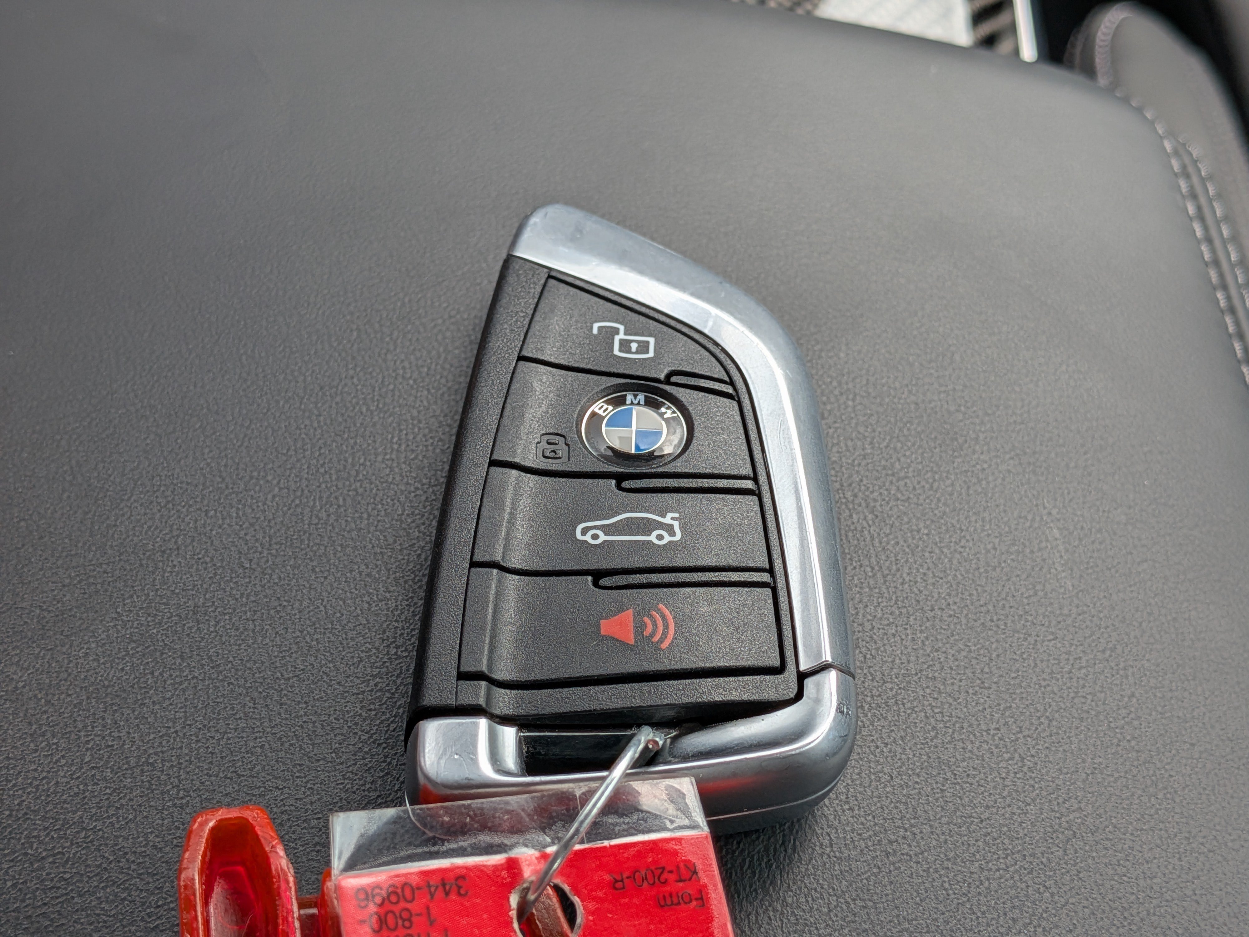 Used 2026 BMW M4 xDrive Competition AWD/4WD image 32
