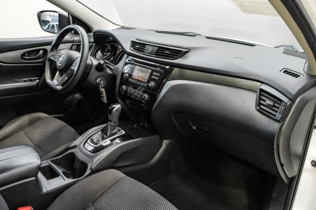 Used 2018 Nissan Rogue Sport S w/ S Appearance Package FWD image 18