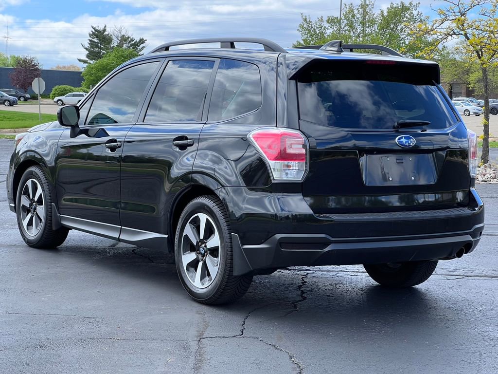 Used 2017 Subaru Forester 2.5i Limited w/ Protection Package #2 AWD/4WD image 12