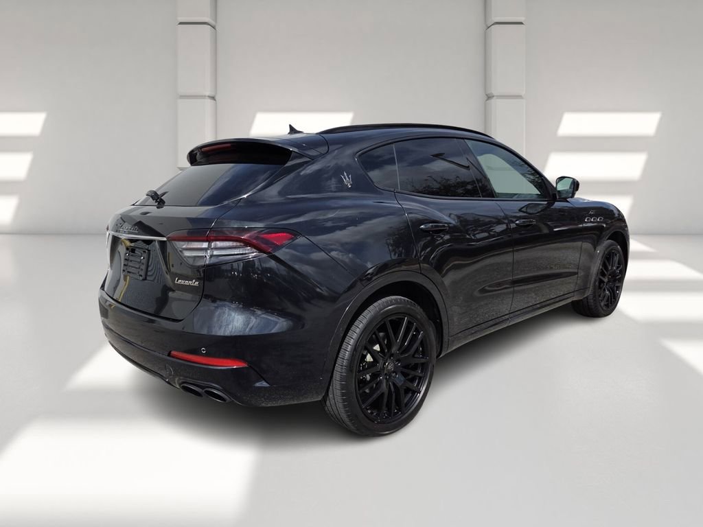 Used 2022 Maserati Levante GT image 5