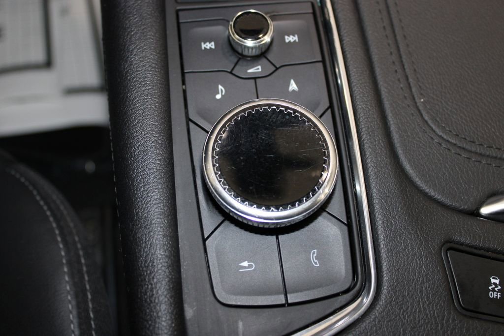 Used 2023 Cadillac XT5 Premium Luxury image 46