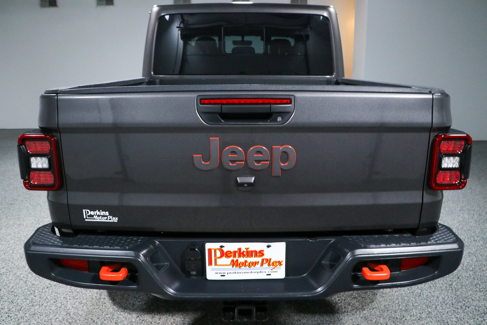 Used 2022 Jeep Gladiator Mojave w/ LED Lighting Group AWD/4WD image 8