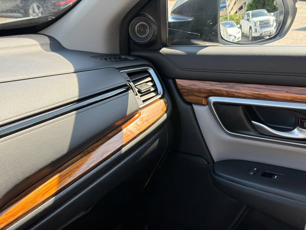 Used 2018 Honda CR-V Touring image 32