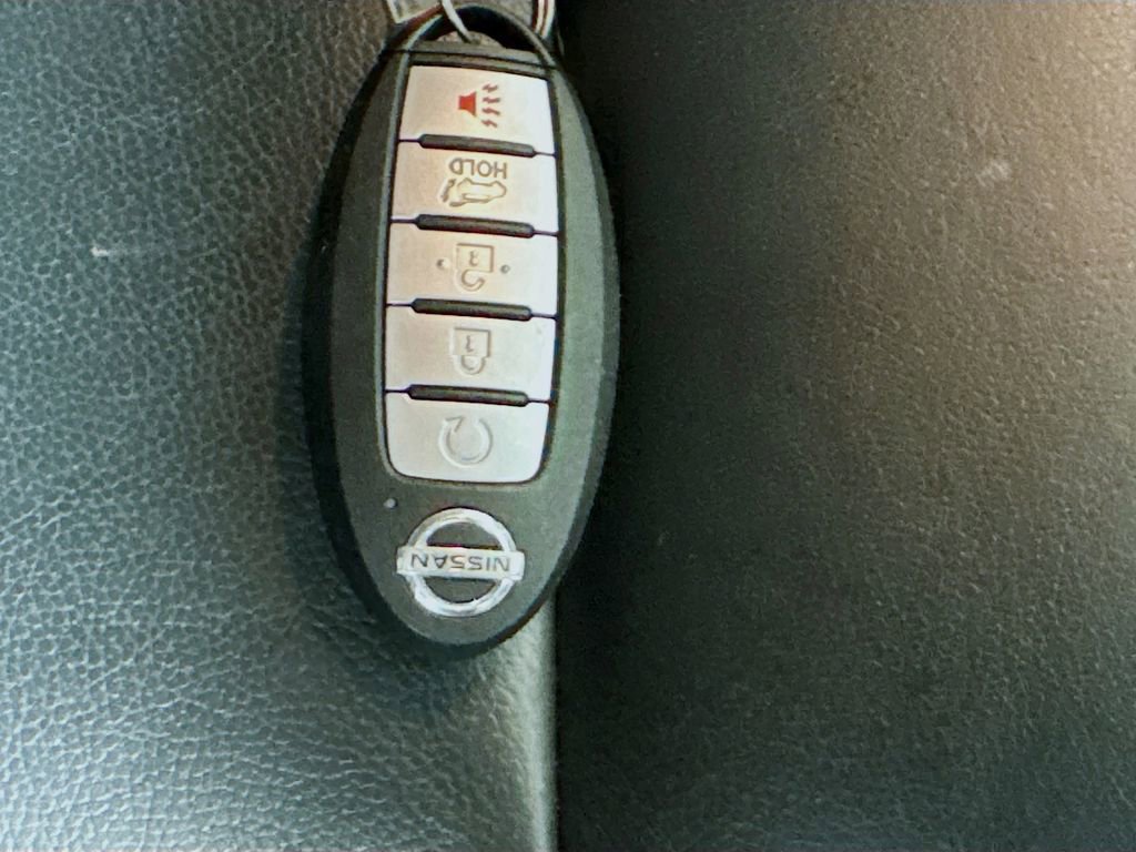Used 2021 Nissan Rogue SL w/ Premium Package FWD image 38