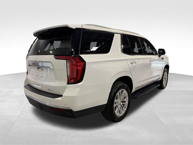 Used 2024 GMC Yukon SLT w/ SLT Luxury Package AWD/4WD image 7