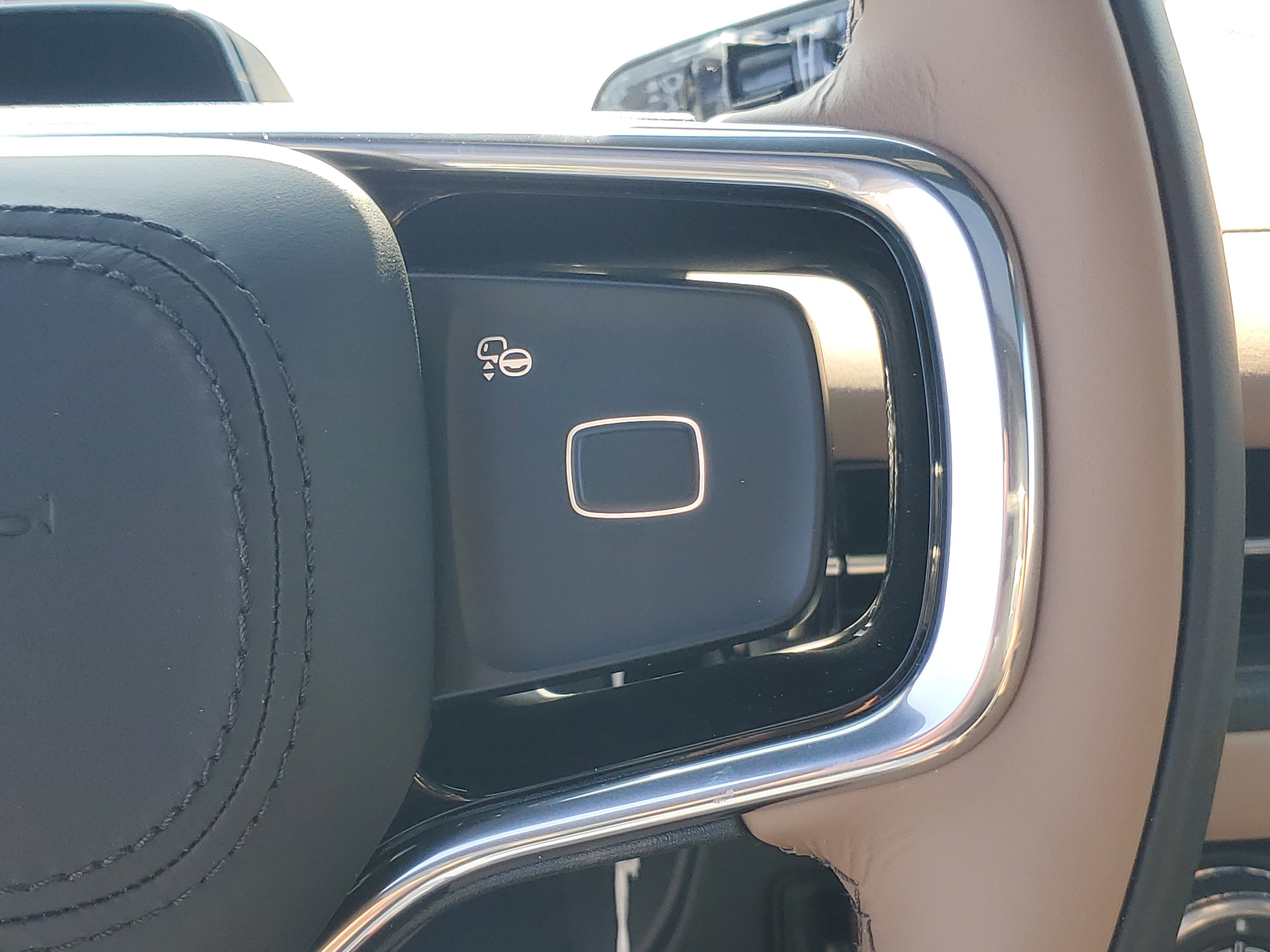 New 2026 Lincoln Navigator L Black Label AWD/4WD image 17