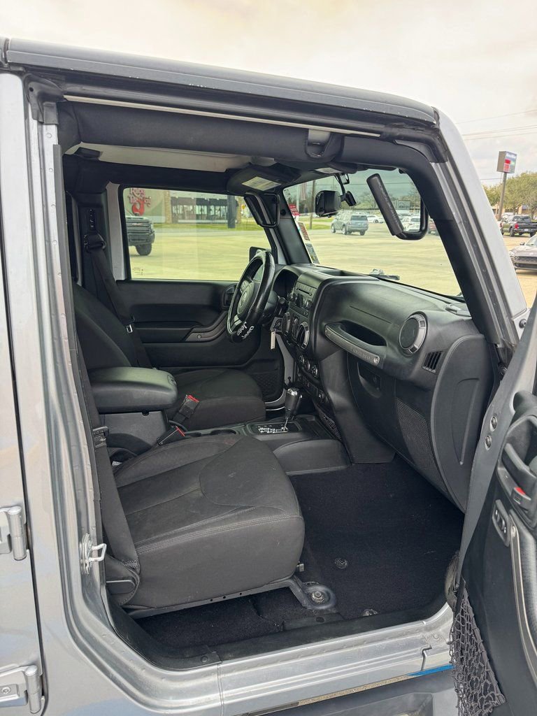 Used 2017 Jeep Wrangler Unlimited Sport w/ Quick Order Package 24S image 12