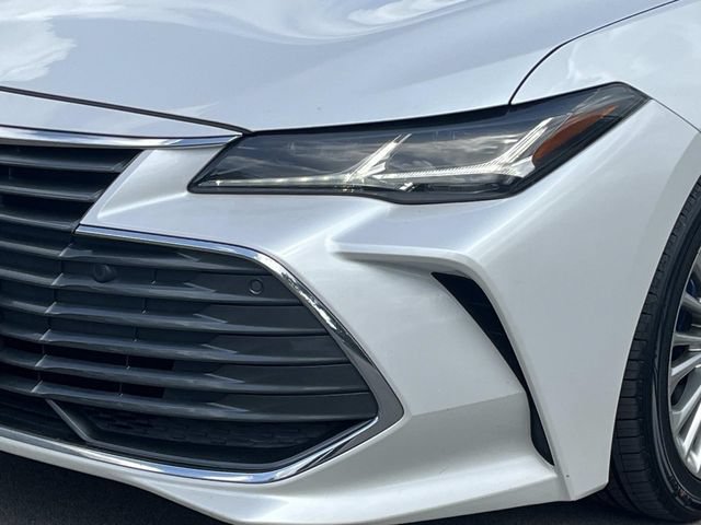 Used 2020 Toyota Avalon Limited w/ Advanced Safety Package FWD image 9