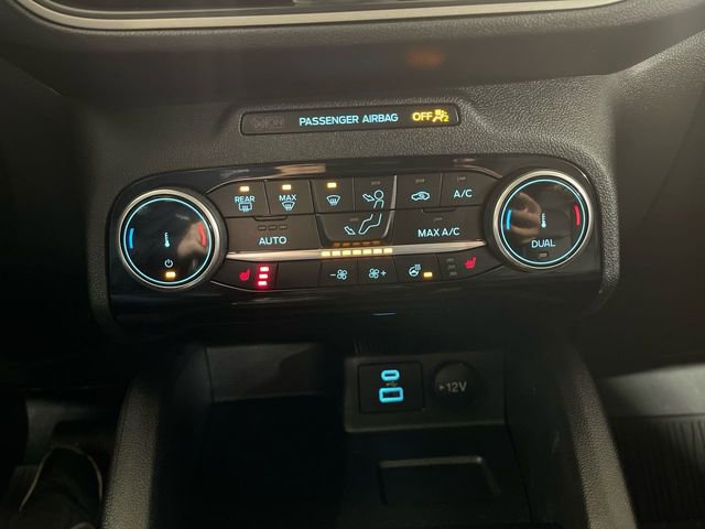 Used 2022 Ford Escape SEL image 18