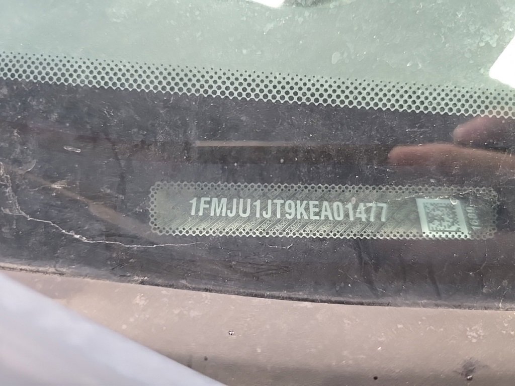 Used 2019 Ford Expedition XLT w/ Equipment Group 202A image 6