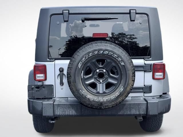 Used 2016 Jeep Wrangler Sport AWD/4WD image 7