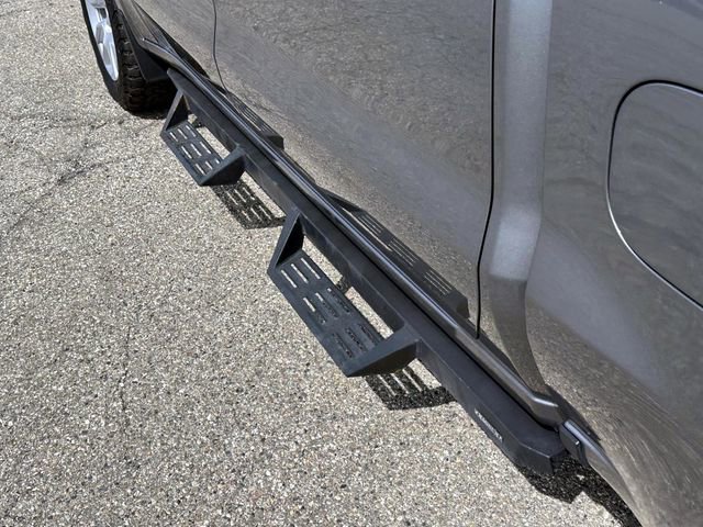 Used 2021 Chevrolet Silverado 1500 Custom w/ Safety Confidence Package AWD/4WD image 16