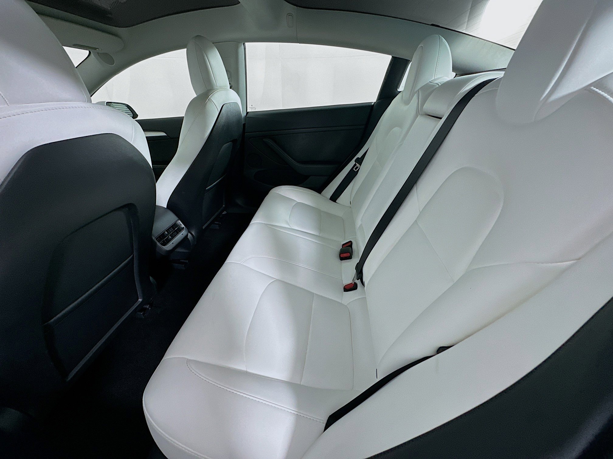 Used 2023 Tesla Model 3 Standard Range RWD image 27