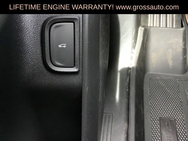 New 2026 GMC Terrain AT4 w/ LPO, Floor Liner Package AWD/4WD image 23