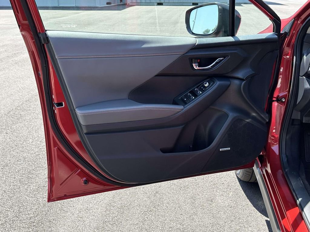 Used 2024 Subaru Crosstrek 2.5i Limited w/ Crosstrek Mirror Package AWD/4WD image 5