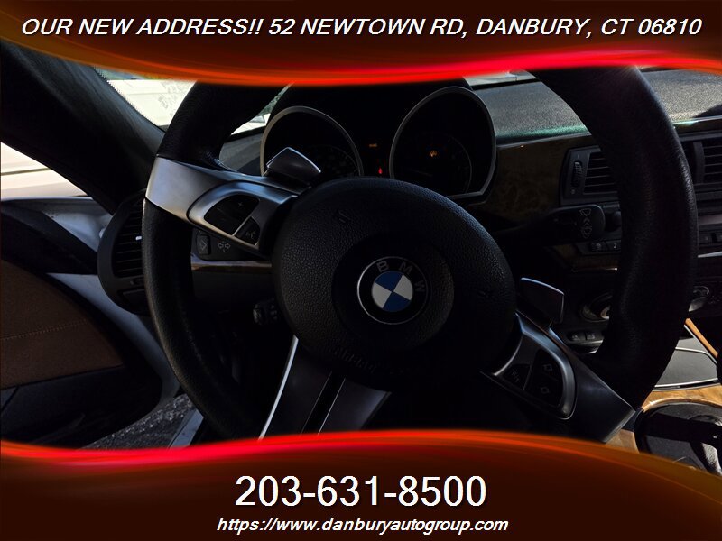 Used 2008 BMW Z4 3.0si RWD image 7