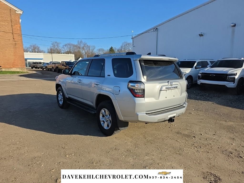 Used 2021 Toyota 4Runner SR5 image 3