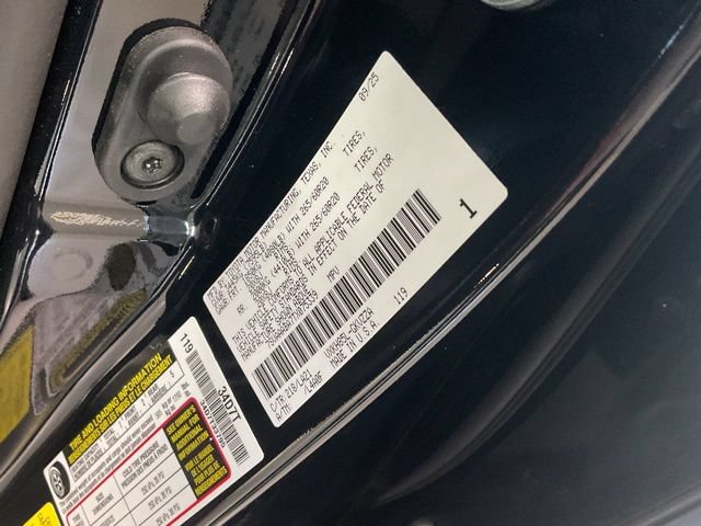 Used 2026 Toyota Sequoia Platinum AWD/4WD image 27