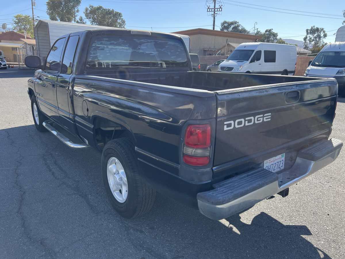 Used 2001 Dodge Ram 1500 Truck 2WD Quad Cab image 6