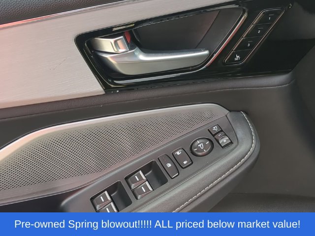 Used 2025 Acura MDX w/ Technology Package FWD image 21