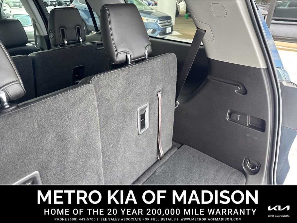 Used 2019 GMC Acadia SLT image 30