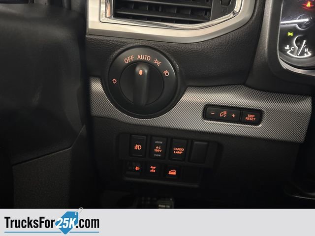 Used 2018 Nissan Titan PRO-4X image 26