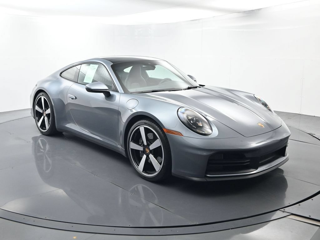 Certified 2025 Porsche 911 Carrera RWD image 17