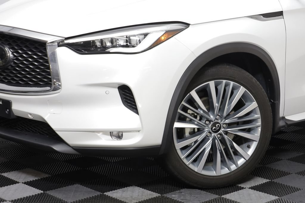 Used 2023 INFINITI QX50 Autograph AWD/4WD image 3