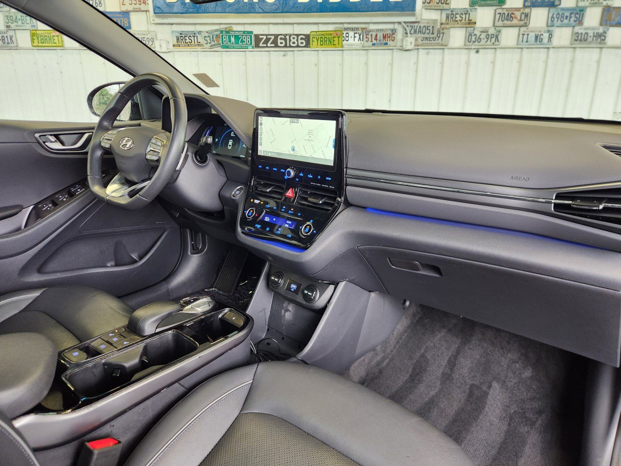 Used 2020 Hyundai Ioniq Limited image 2