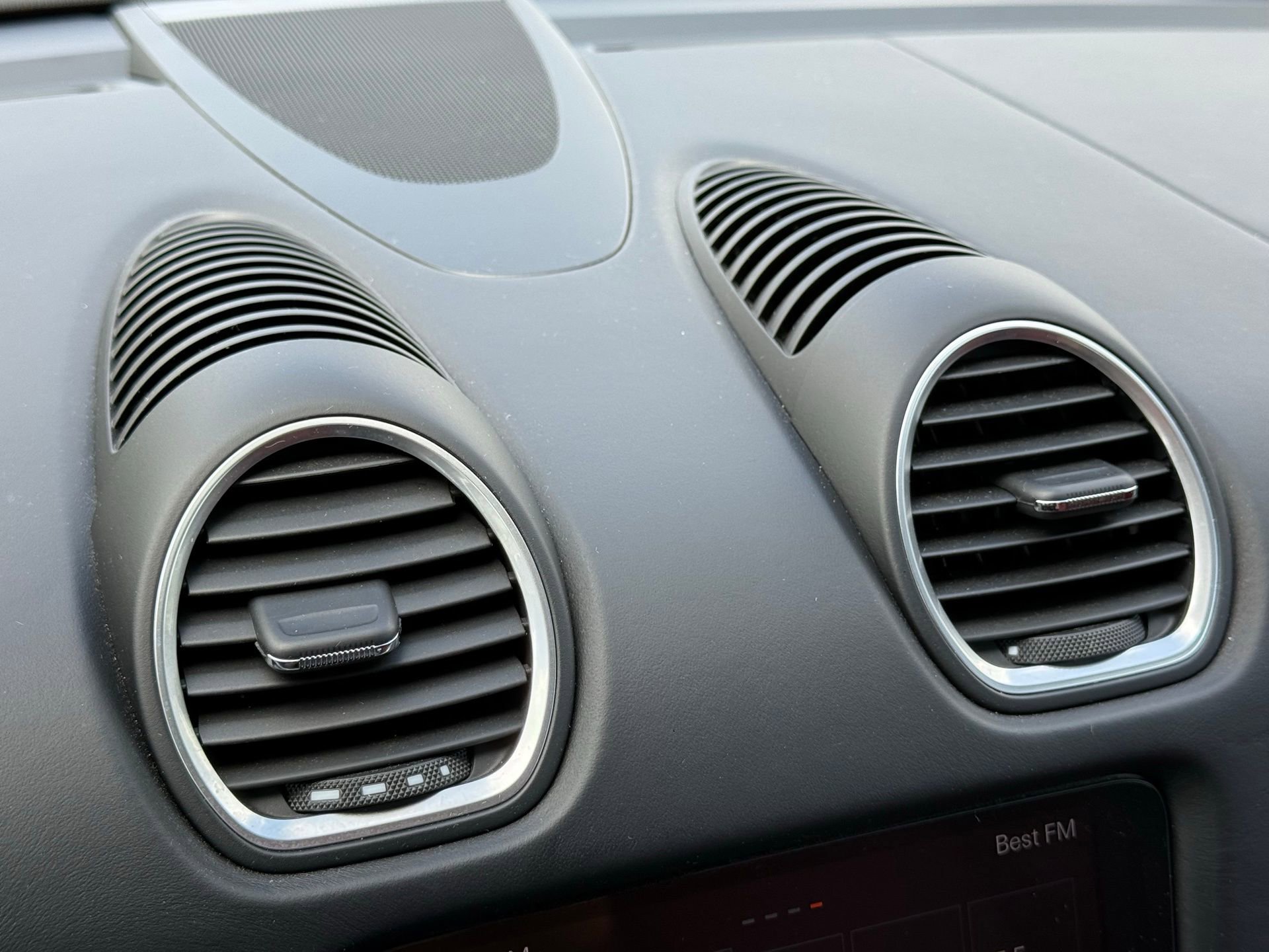 Certified 2024 Porsche 718 Boxster image 18