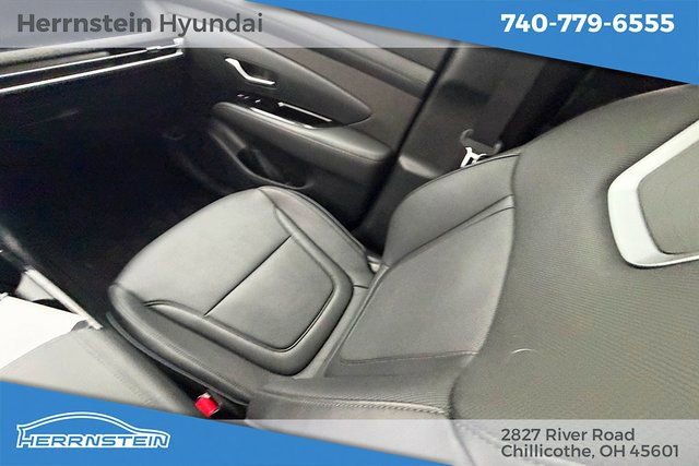 Used 2025 Hyundai Tucson Limited image 11