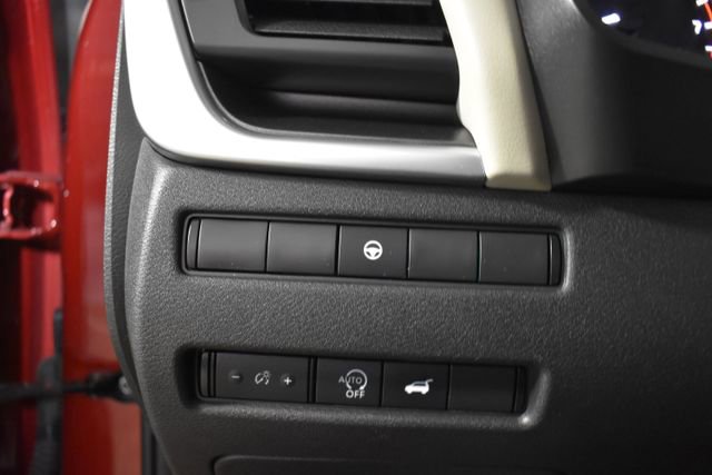 Certified 2024 Nissan Rogue SV w/ SV Premium Package AWD/4WD image 14