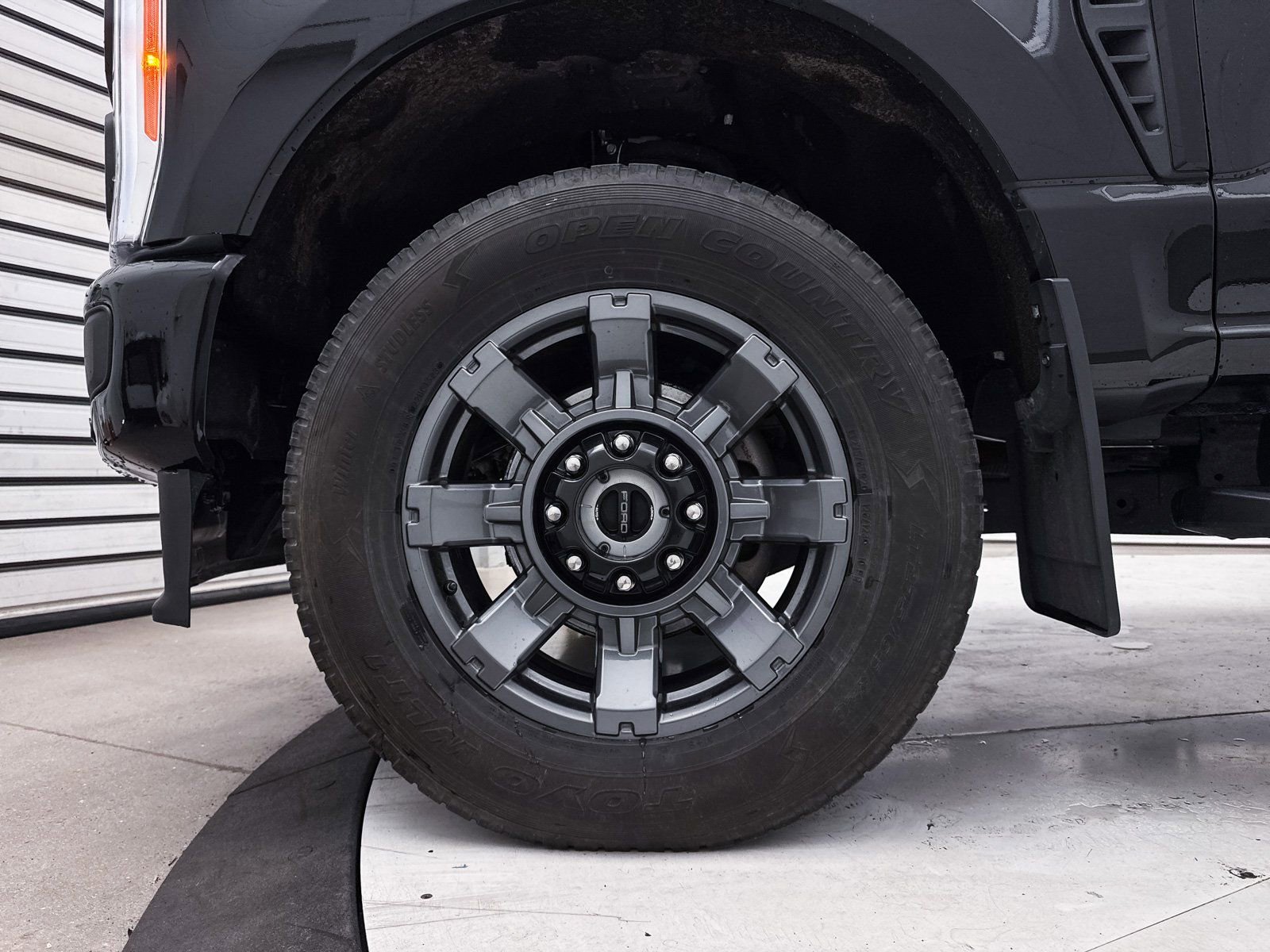 Used 2023 Ford F250 Lariat w/ Lariat Ultimate Package image 17